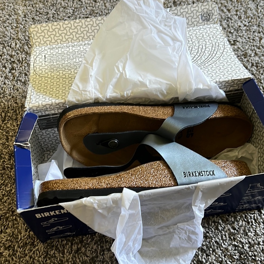 Brand New in Box Birkenstock Gizeh BS